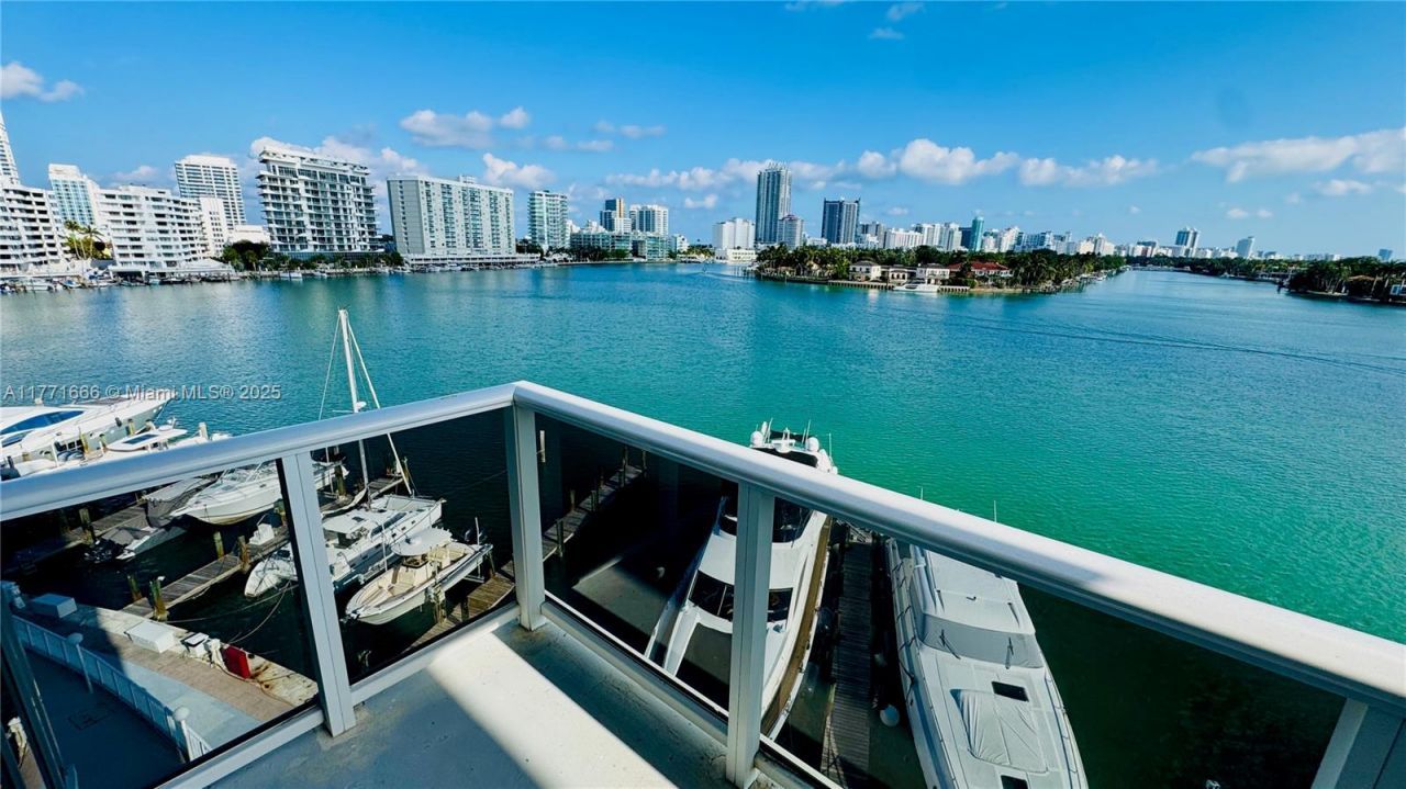 900 Bay Dr, Unit 526, Miami Beach, FL 33141 Photo