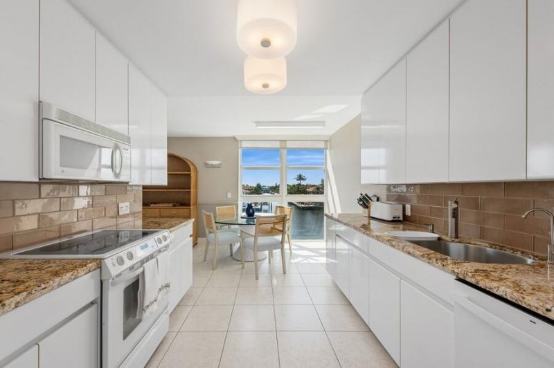 2200 S Ocean Boulevard, Unit 401, Delray Beach, FL 33483 Photo