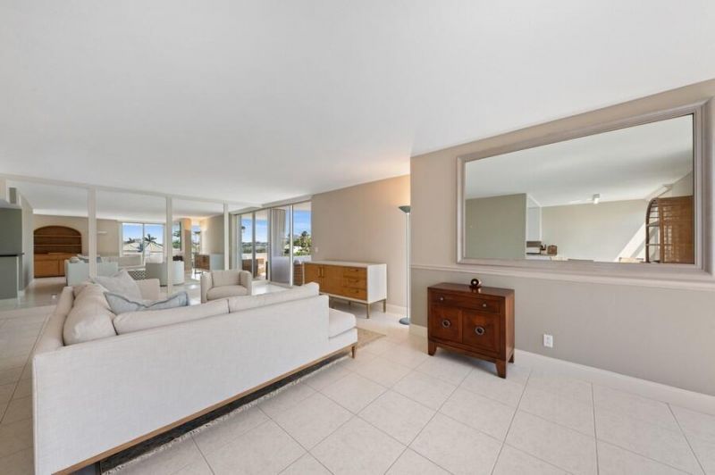 2200 S Ocean Boulevard, Unit 401, Delray Beach, FL 33483 Photo