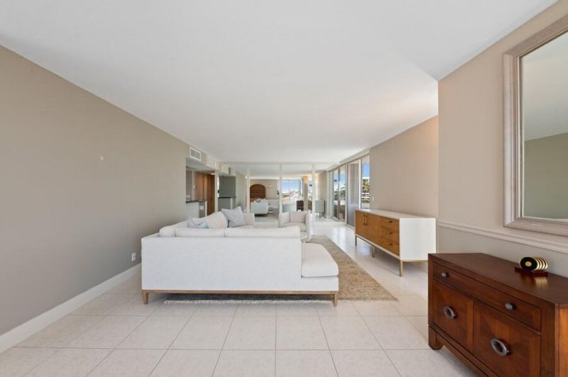 2200 S Ocean Boulevard, Unit 401, Delray Beach, FL 33483 Photo