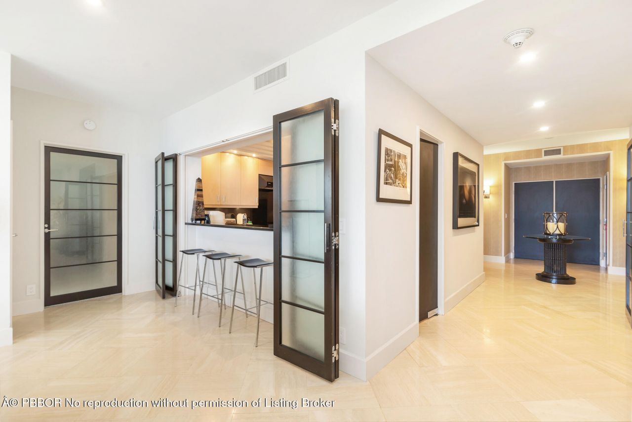 2000 S Ocean Boulevard, Unit 308N, Palm Beach, FL 33480 Photo