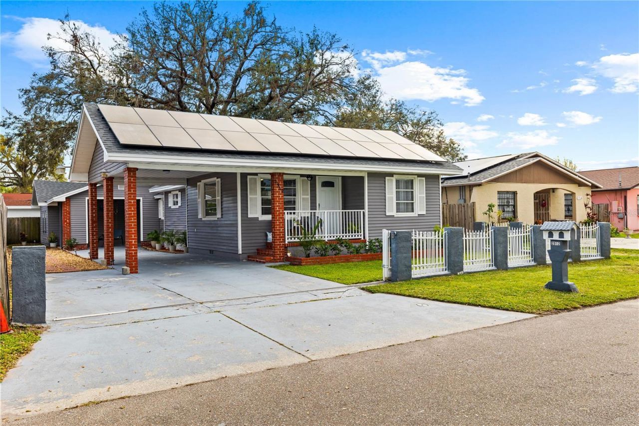 2912 W Frierson Avenue W, Tampa, FL 33614 Main Photo