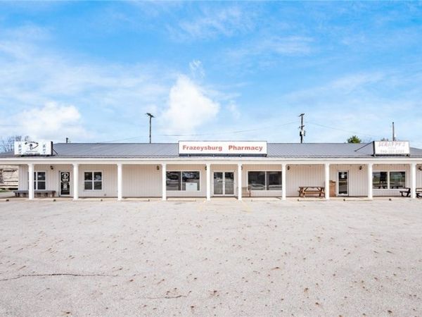 22-30 E 3rd Street, Frazeysburg, OH 43822