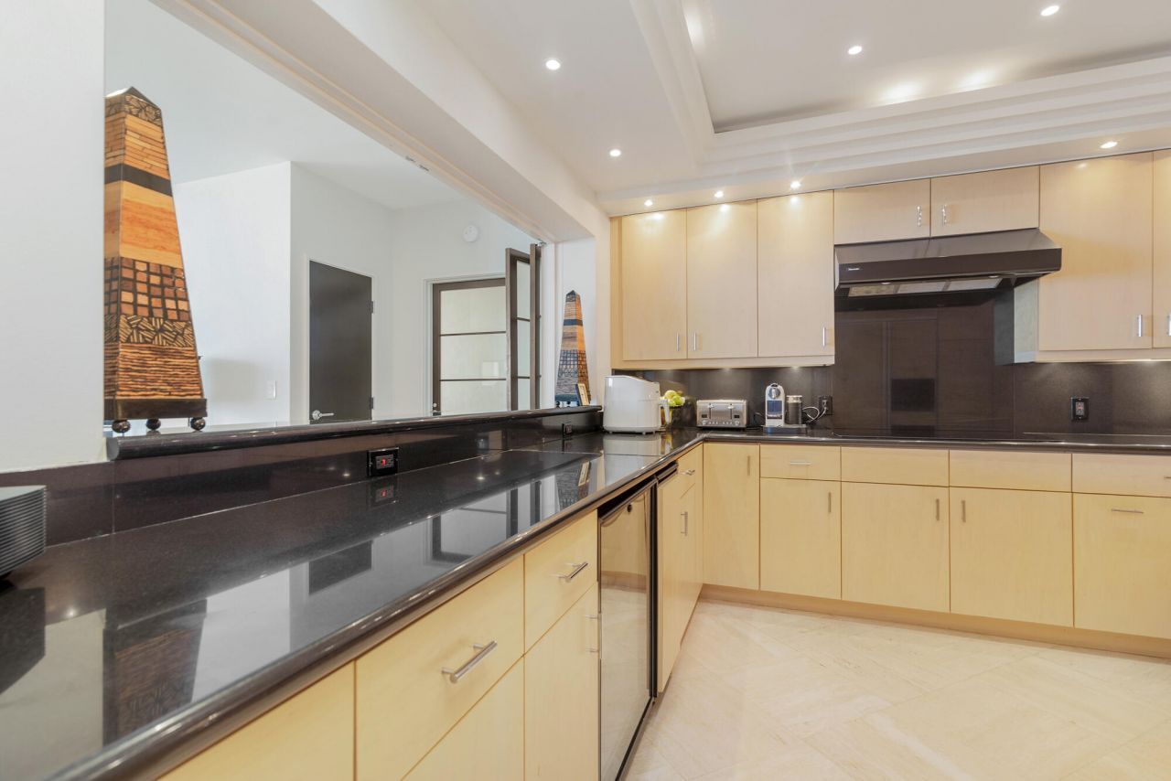 2000 S Ocean Boulevard, Unit 308n, Palm Beach, FL 33480 Photo