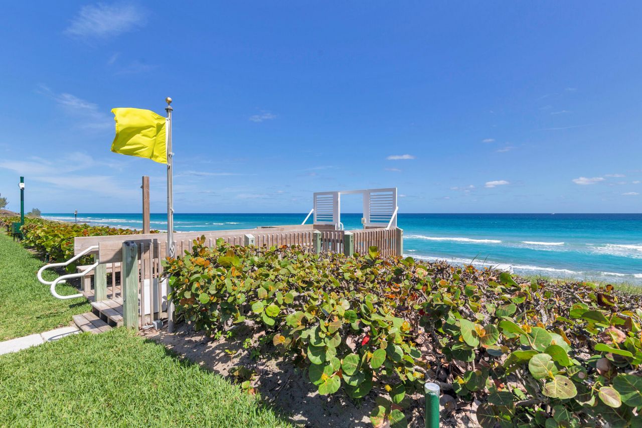 2000 S Ocean Boulevard, Unit 308n, Palm Beach, FL 33480 Photo