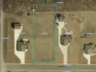 1005 Birch Avenue NE, Montgomery, MN 56069