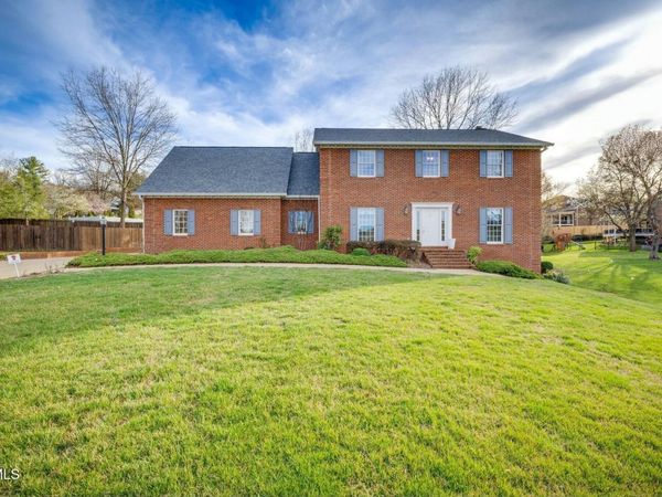 2017 Springfield Avenue, Kingsport, TN 37664