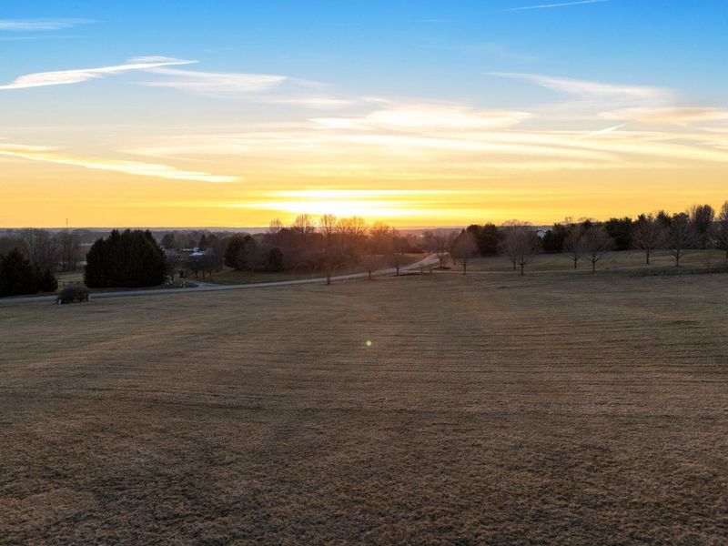 135 Glyn Carin Lane, Granville, OH 43023 Photo 6