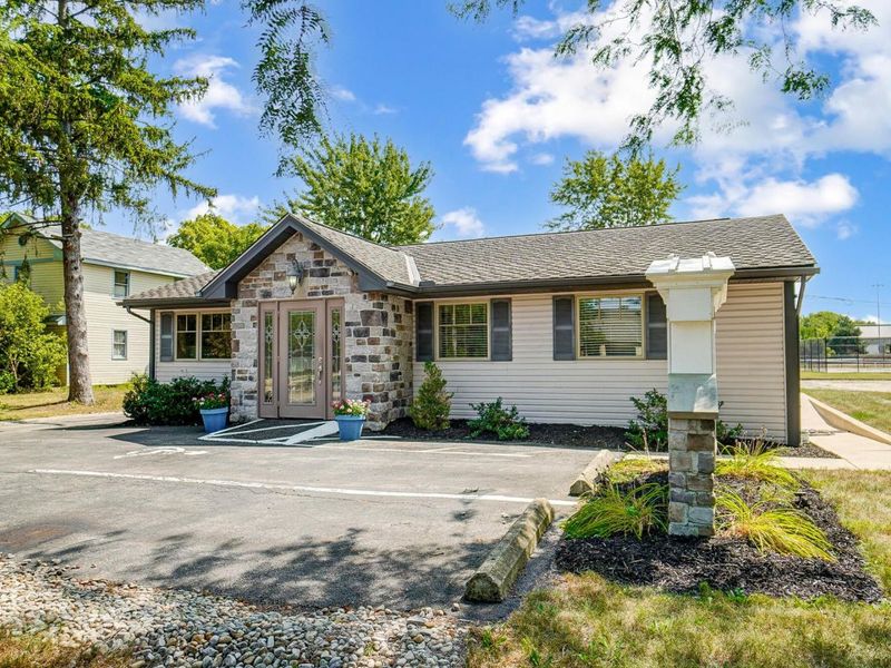 4961 Cemetery Road, Hilliard, OH 43026 Photo 2