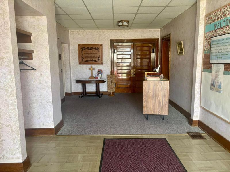 13 E High Street, Jeffersonville, OH 43128 Photo 15