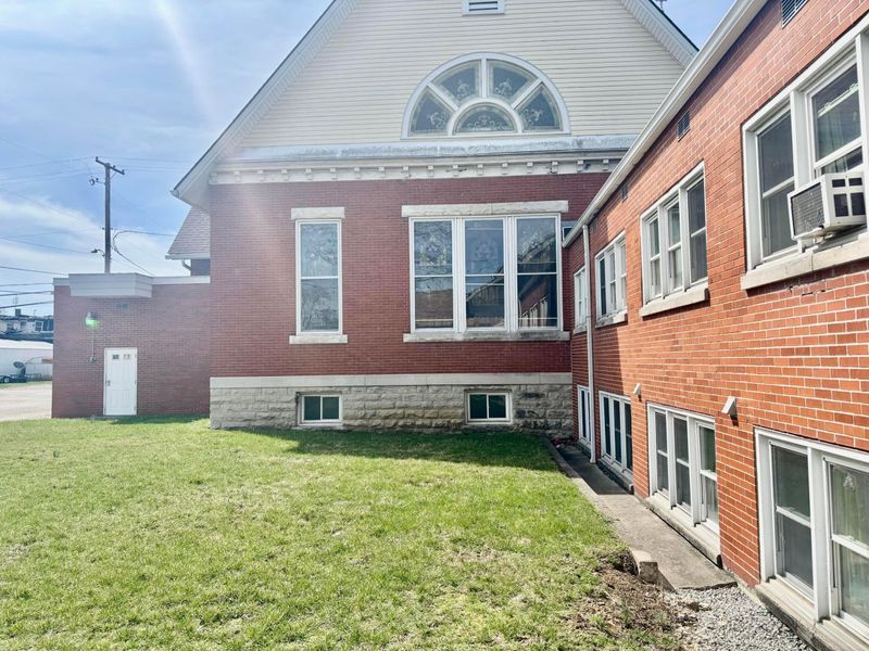 13 E High Street, Jeffersonville, OH 43128 Photo 32