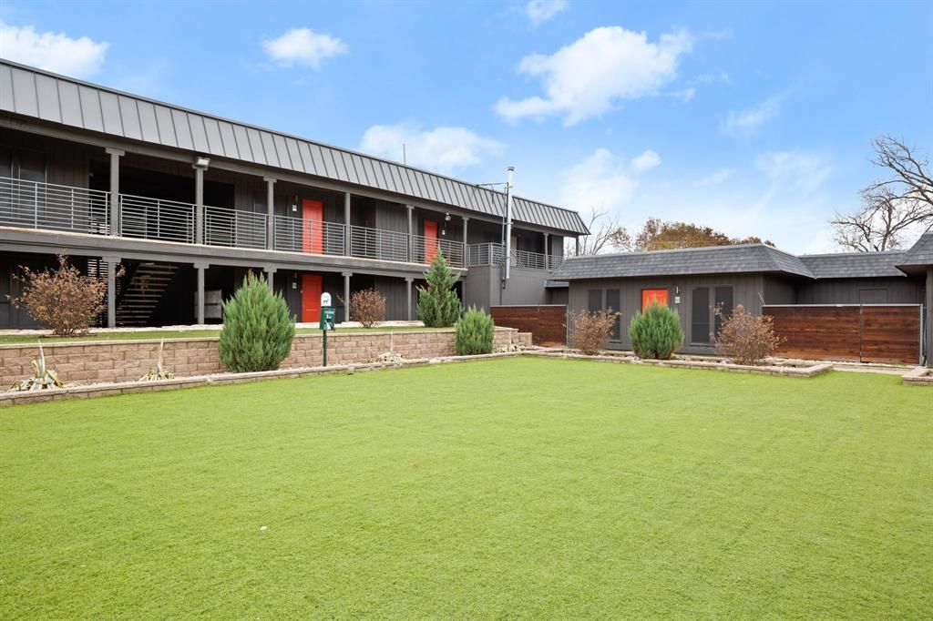6509 Berkman Dr, Unit 111, Austin, TX 78723 Main Photo