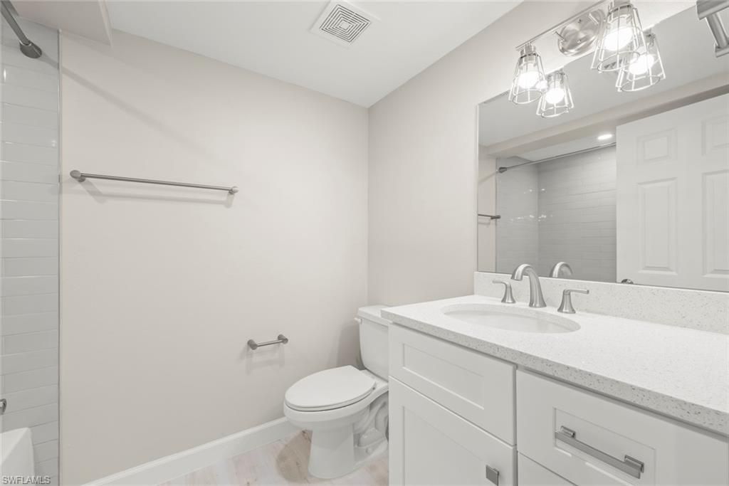 200 Periwinkle Way, Unit 132, Sanibel, FL 33957 Photo