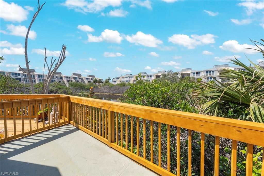 200 Periwinkle Way, Unit 132, Sanibel, FL 33957 Photo