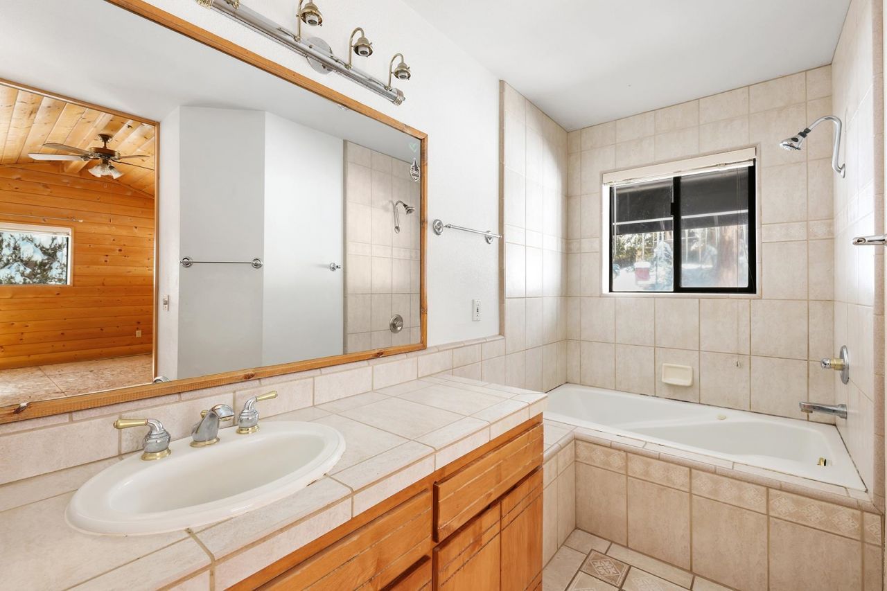 3096 North Lake Boulevard, Tahoe City, CA 96145 Photo