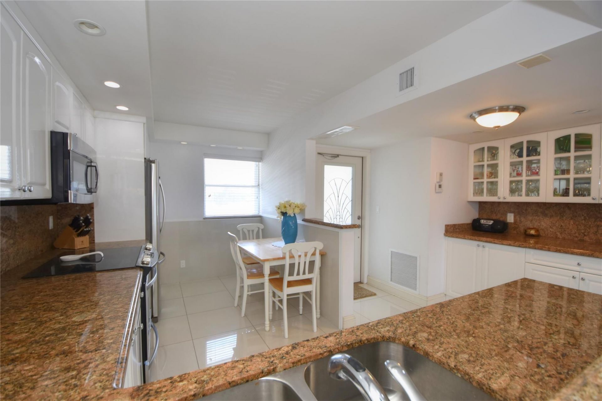 1012 N Ocean Boulevard, Unit 204, Pompano Beach, FL 33062 Photo