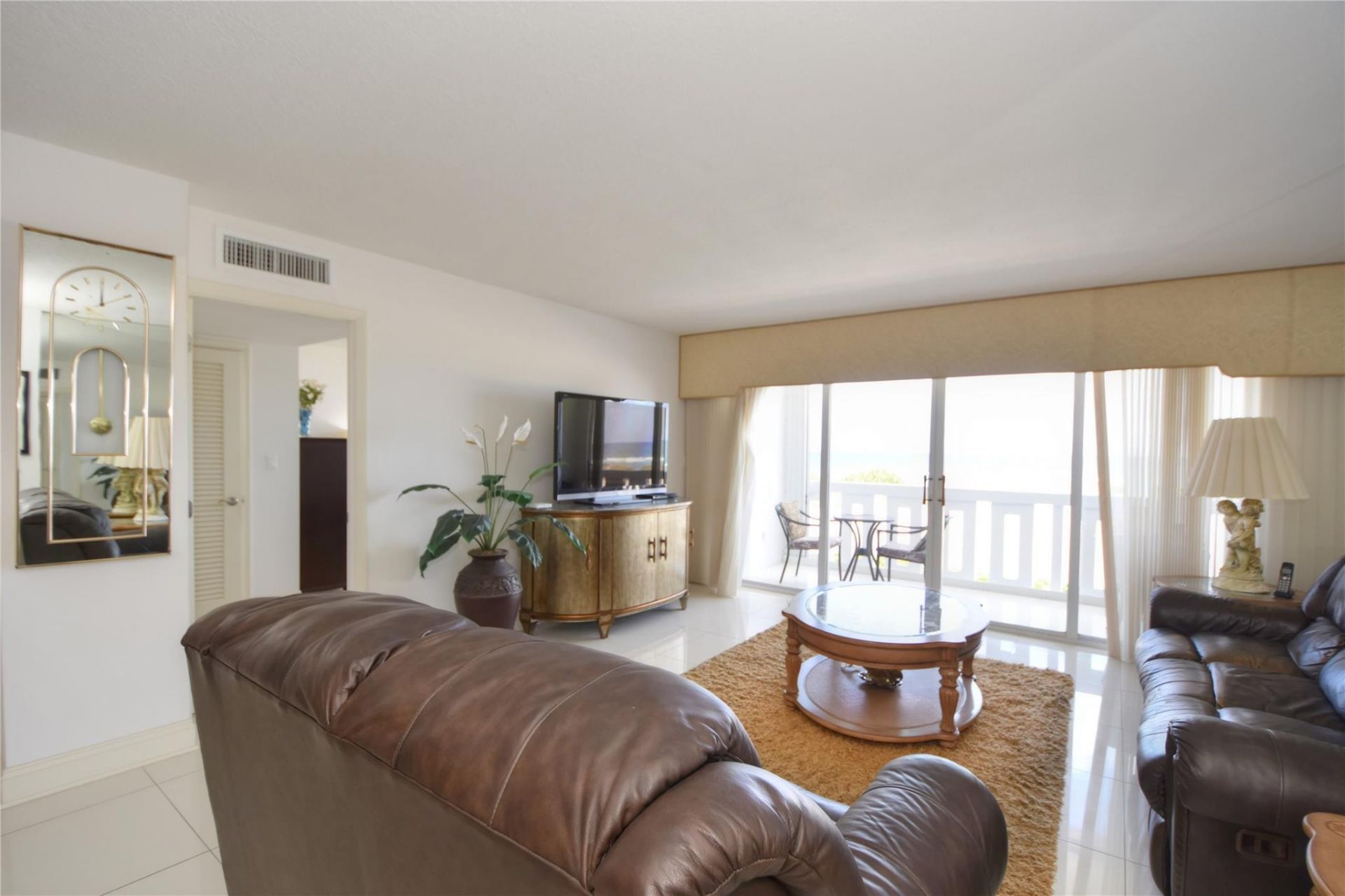 1012 N Ocean Boulevard, Unit 204, Pompano Beach, FL 33062 Photo
