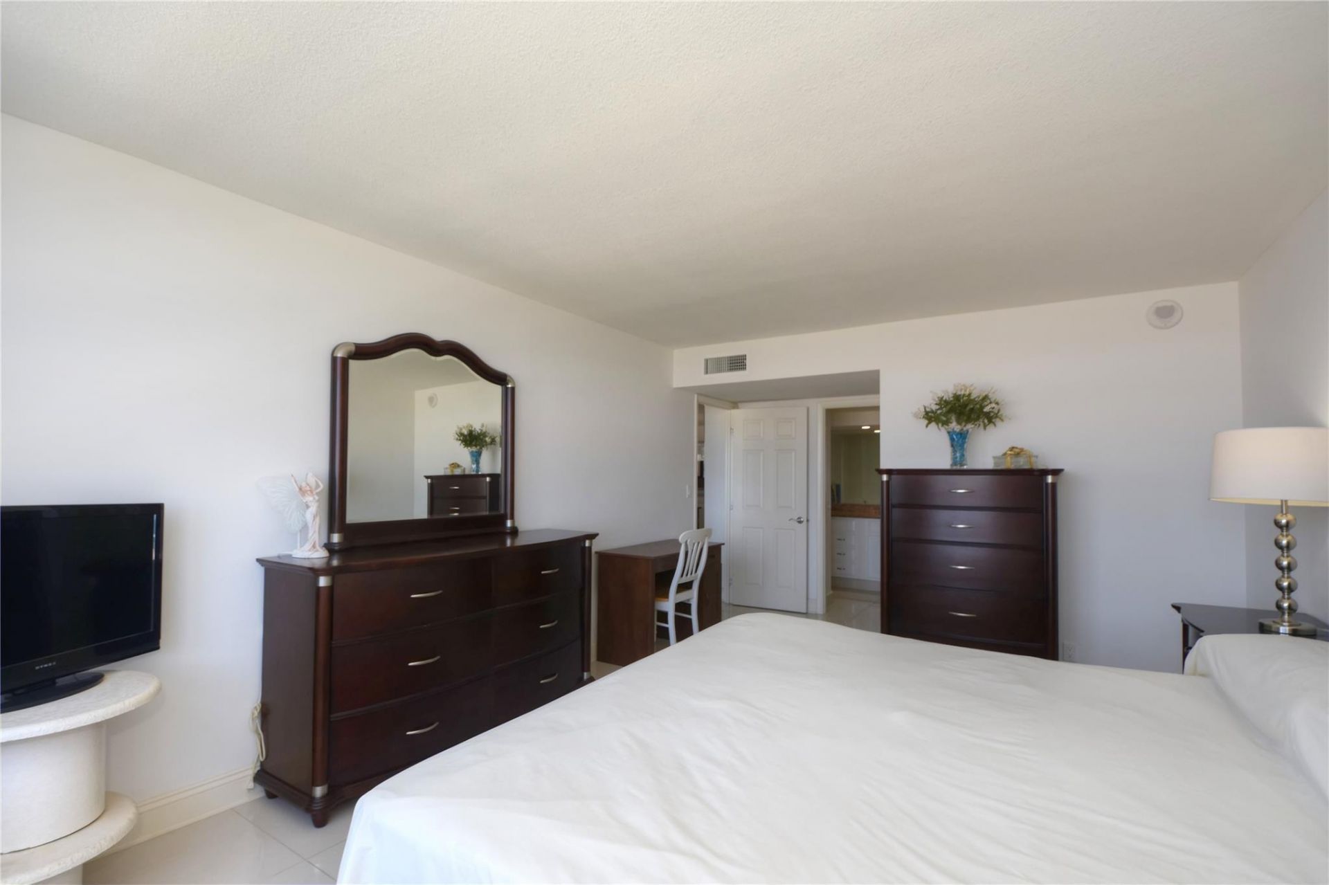 1012 N Ocean Boulevard, Unit 204, Pompano Beach, FL 33062 Photo