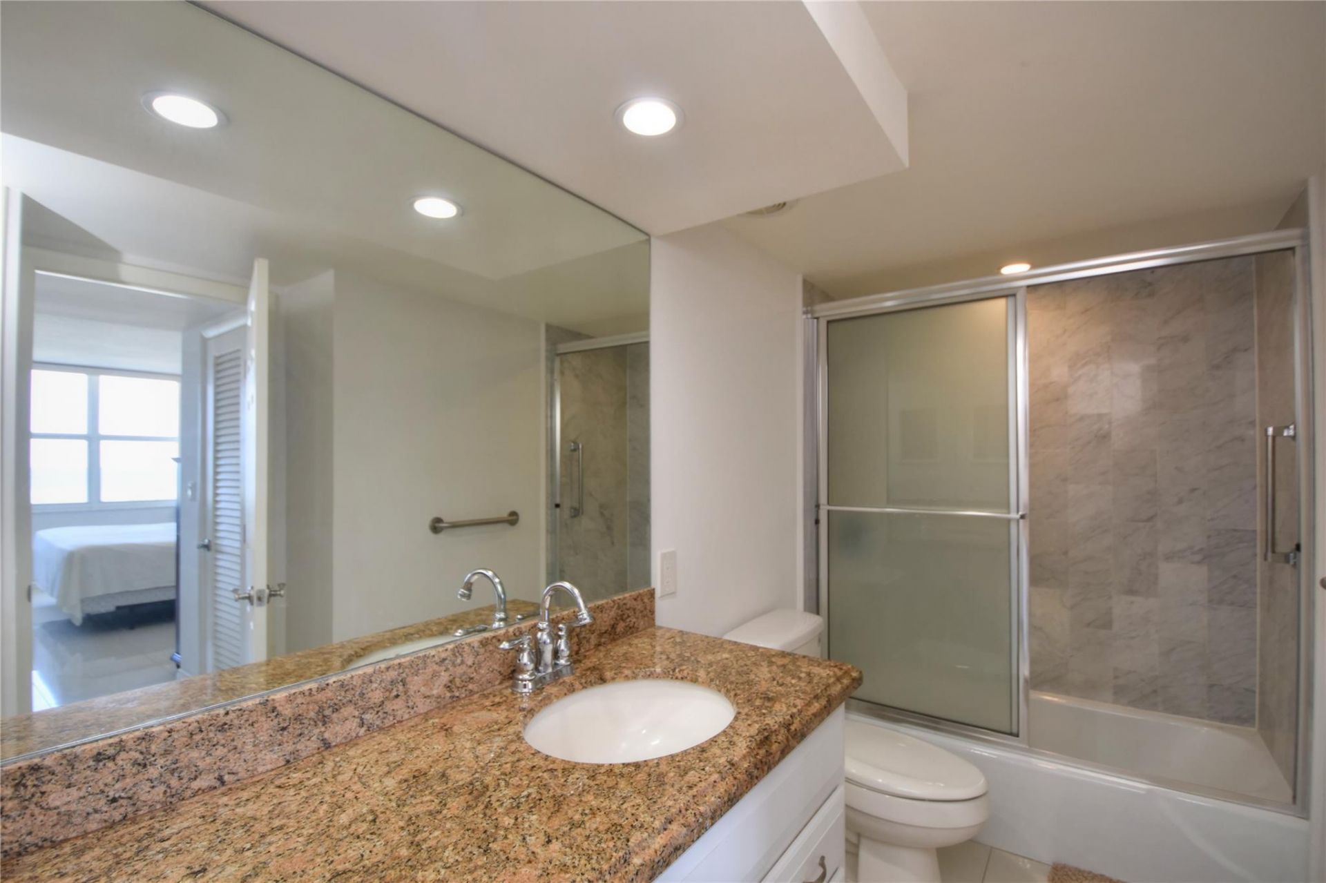 1012 N Ocean Boulevard, Unit 204, Pompano Beach, FL 33062 Photo