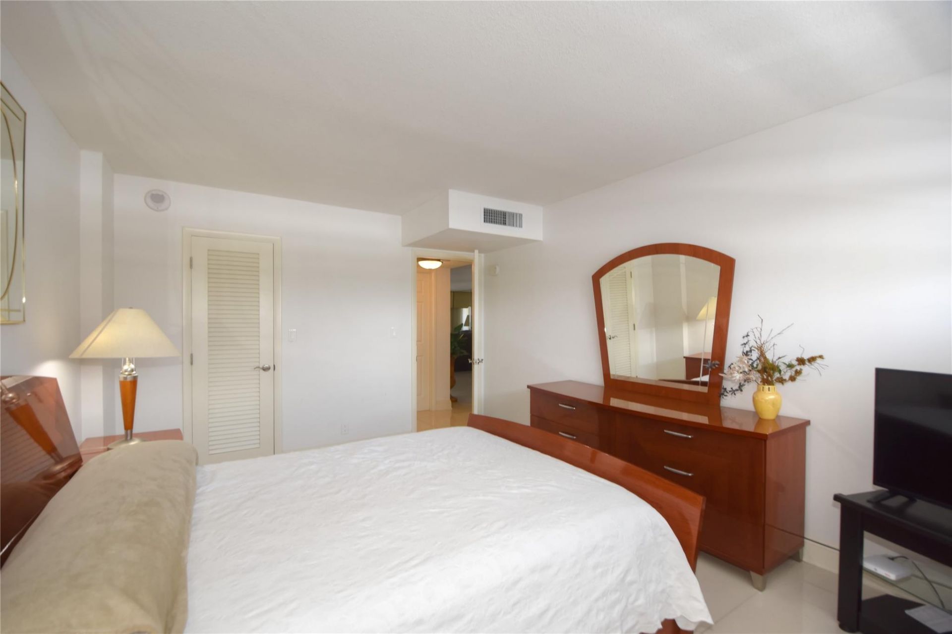 1012 N Ocean Boulevard, Unit 204, Pompano Beach, FL 33062 Photo