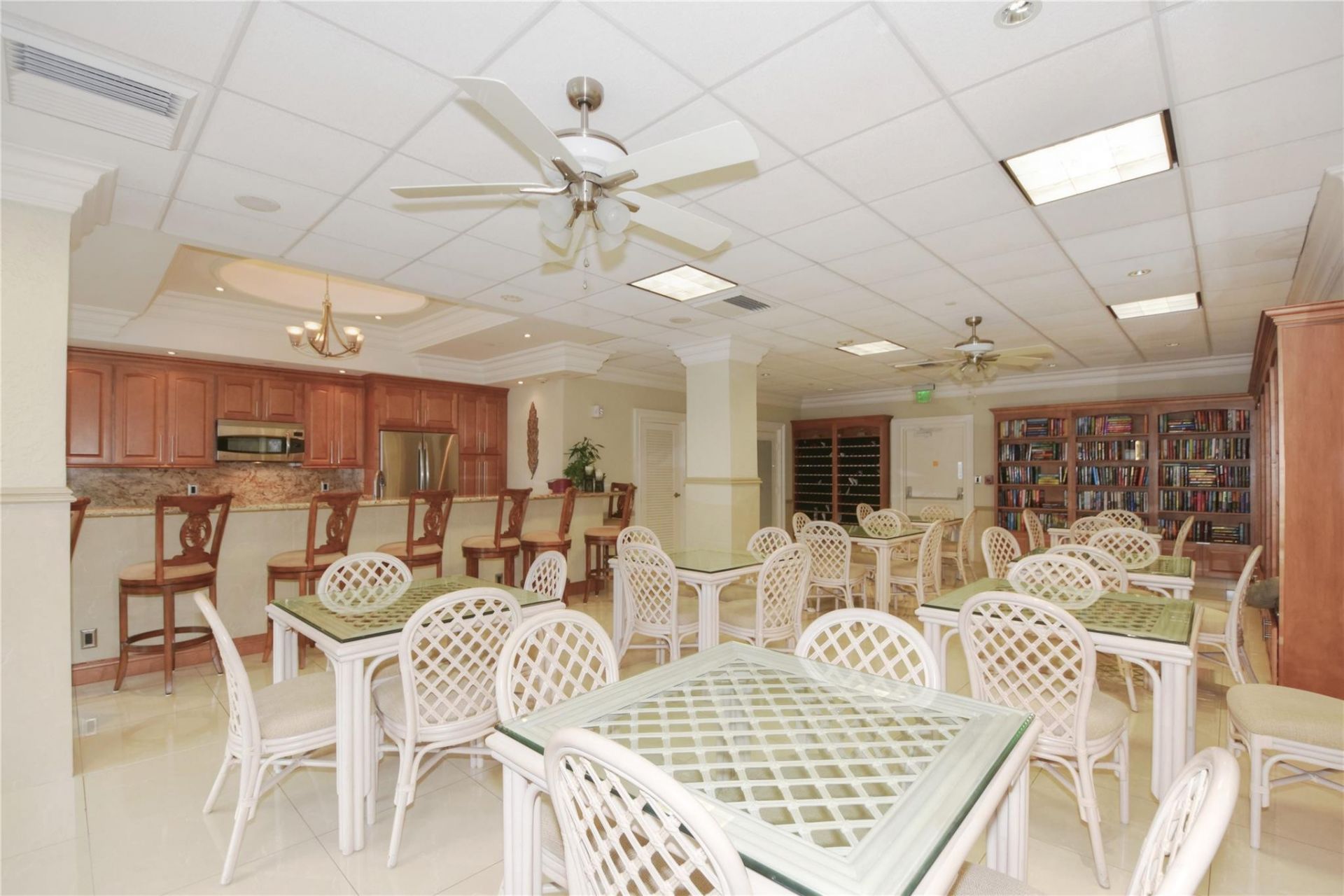 1012 N Ocean Boulevard, Unit 204, Pompano Beach, FL 33062 Photo