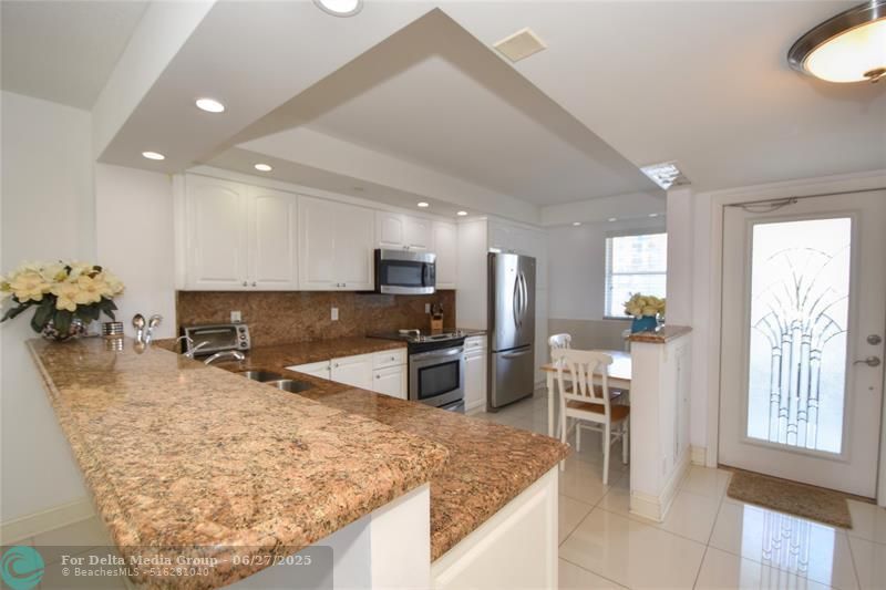 1012 N Ocean Blvd, Unit 204, Pompano Beach, FL 33062 Photo