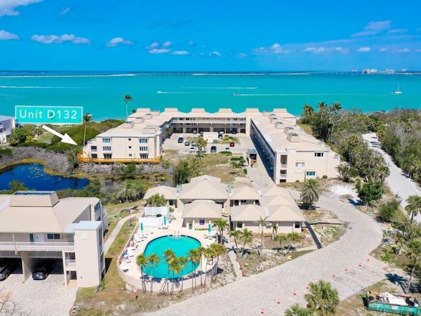 200 Periwinkle Way, Unit 132, Sanibel, FL 33957