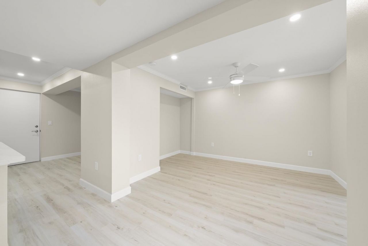 200 Periwinkle Way, Unit 132, Sanibel, FL 33957 Photo