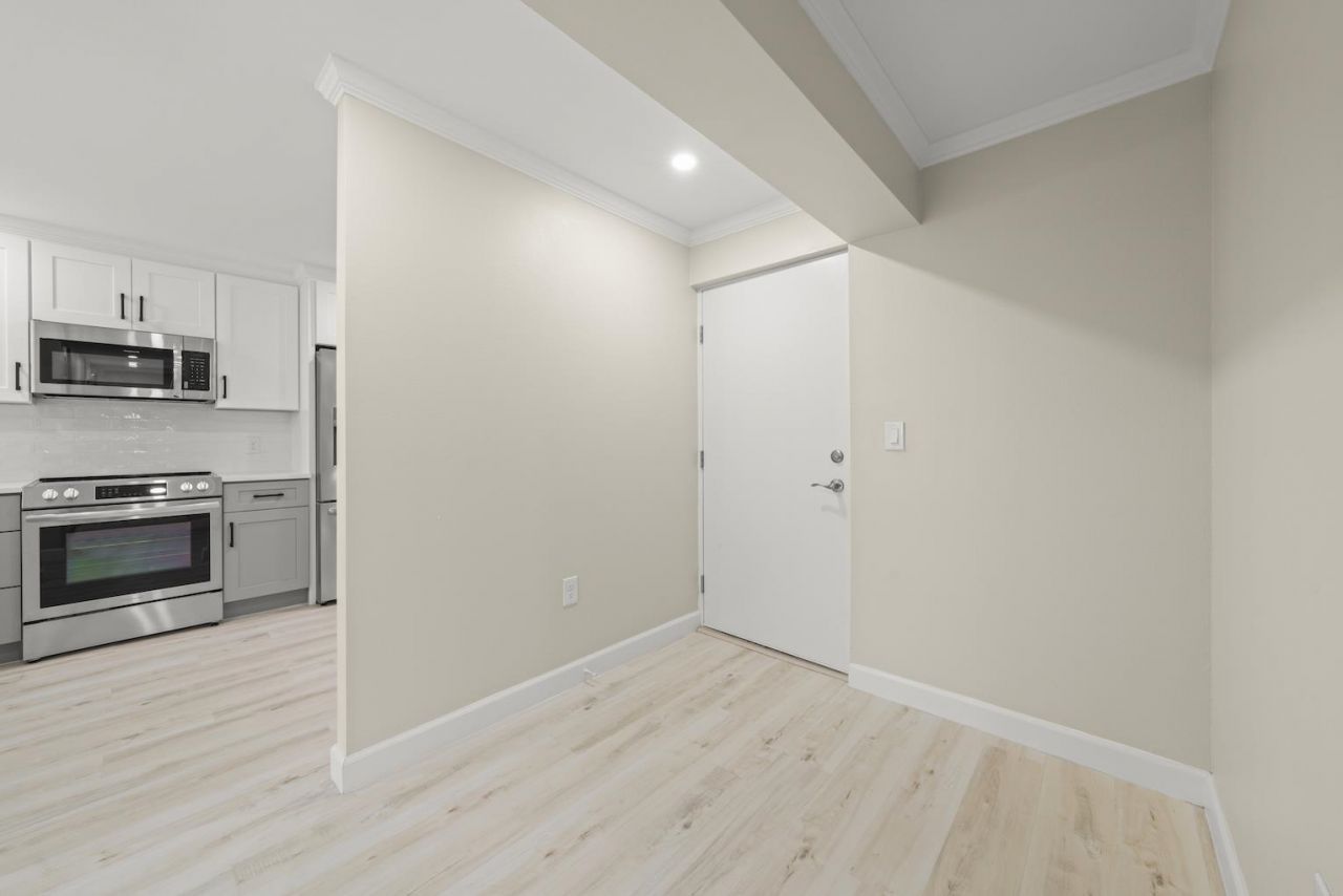 200 Periwinkle Way, Unit 132, Sanibel, FL 33957 Photo