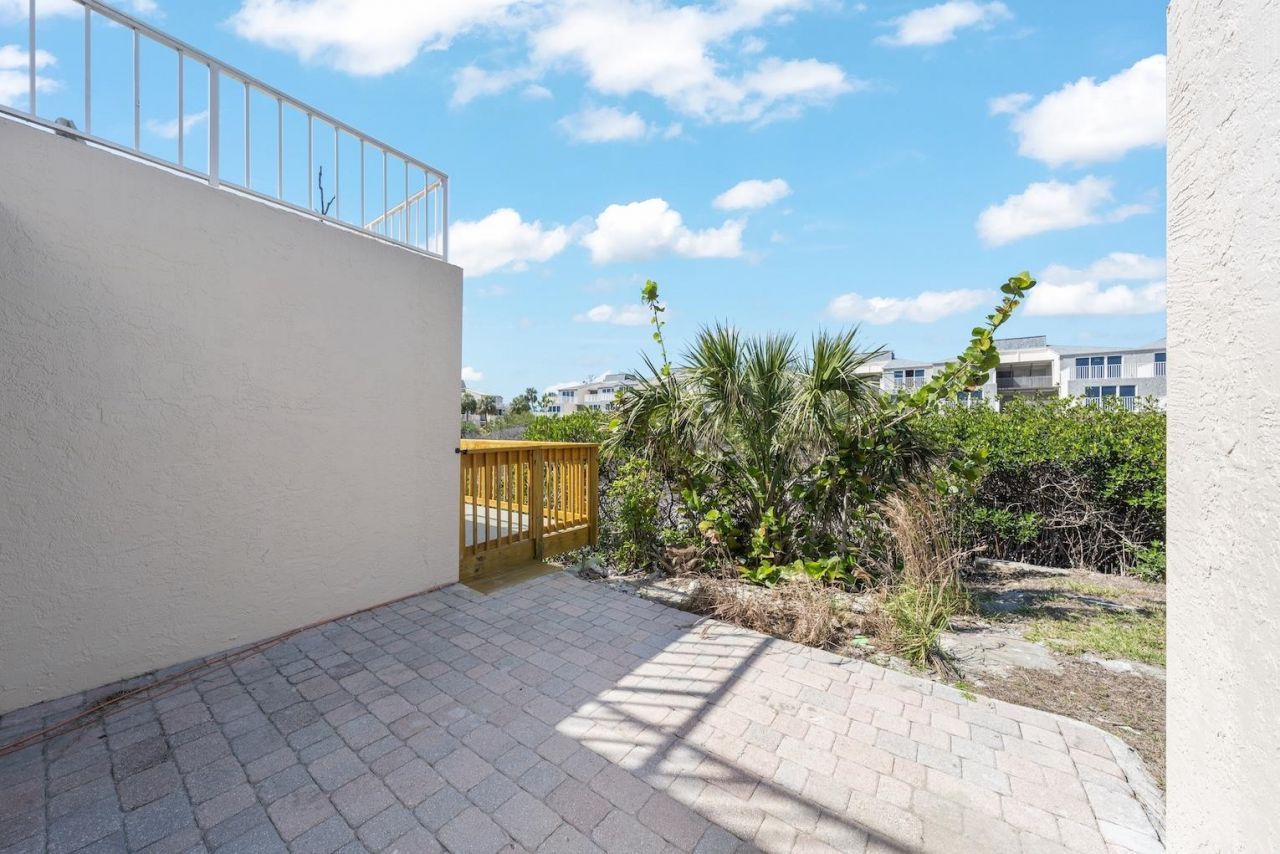 200 Periwinkle Way, Unit 132, Sanibel, FL 33957 Photo