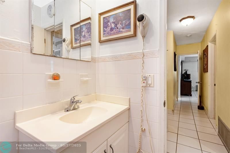 5713 NE 17th Avenue, Fort Lauderdale, FL 33334 Photo