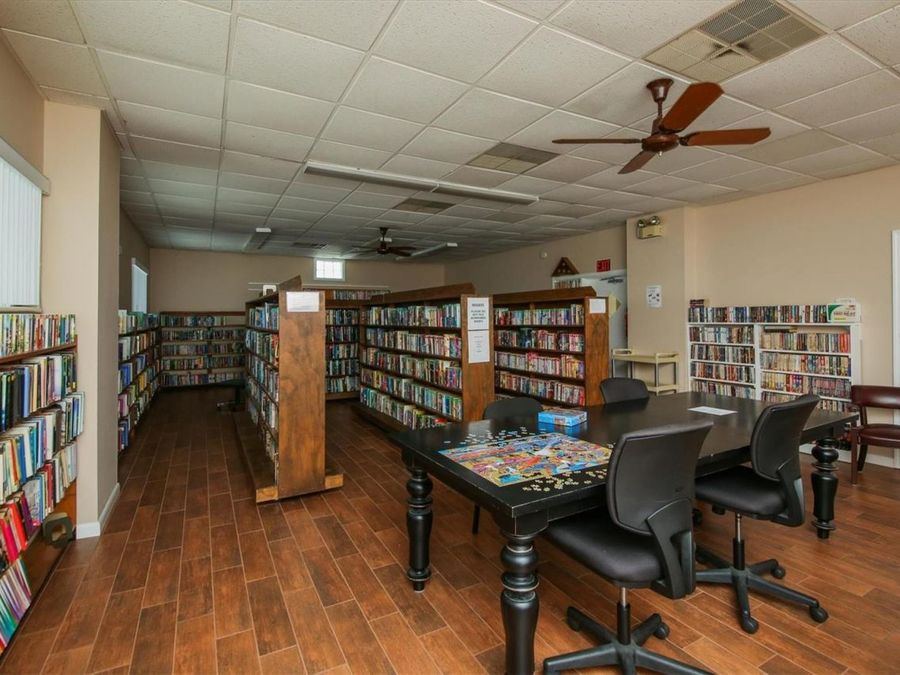 Property Image 28