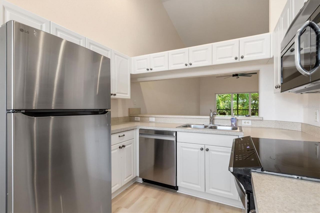 7196 N Plum Tree, Unit 323, Punta Gorda, FL 33955 Photo