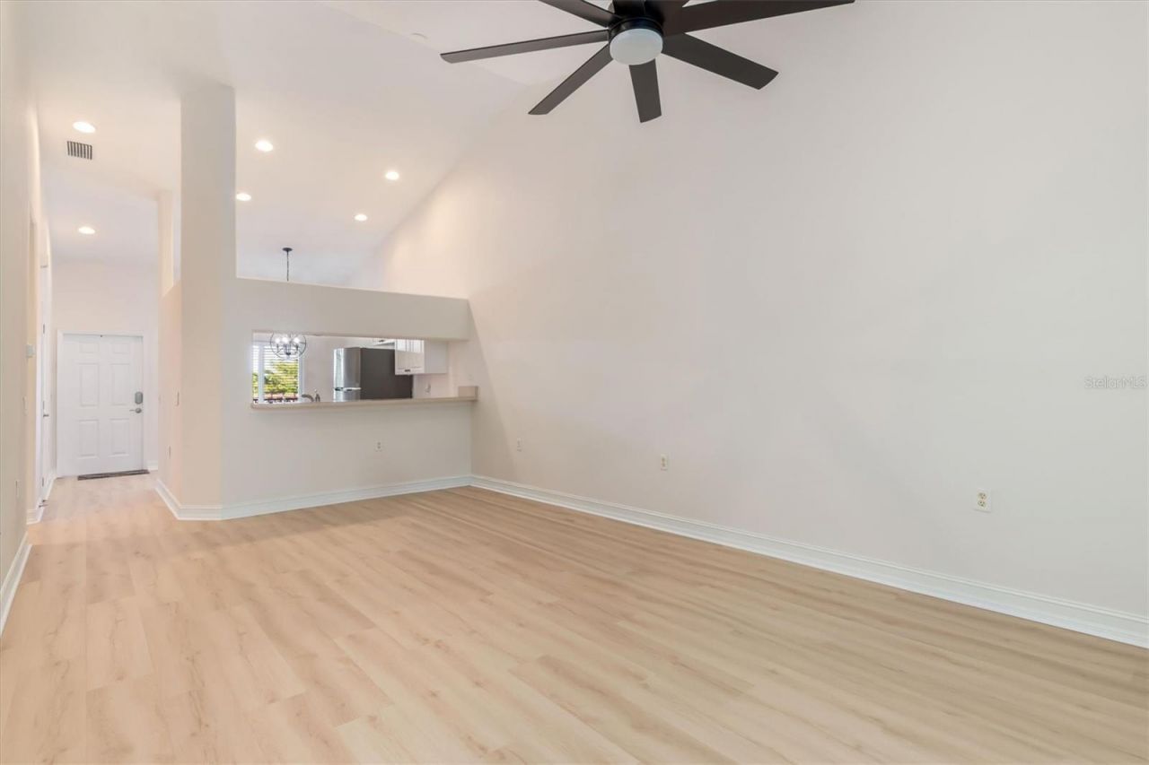 7196 N Plum Tree, Unit 323, Punta Gorda, FL 33955 Photo