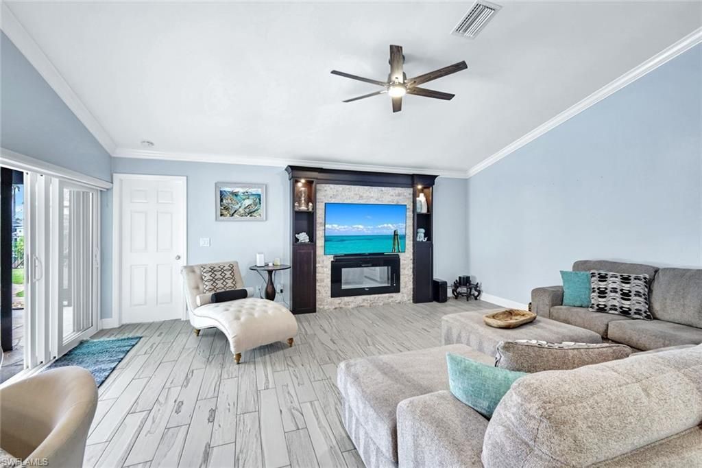 5301 Chiquita Blvd S, Cape Coral, FL 33914 Photo