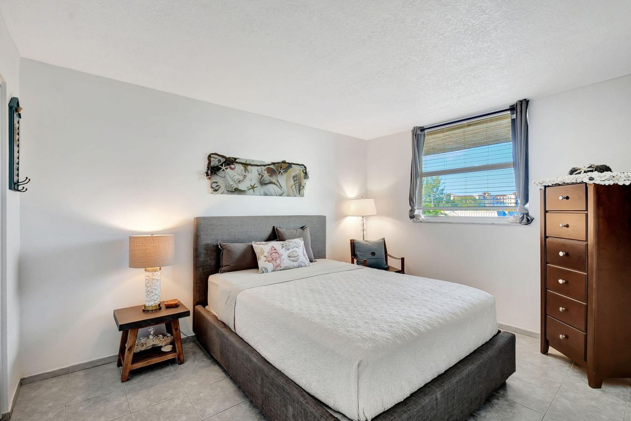 720 E Ocean Avenue, Unit 202, Boynton Beach, FL 33435 Photo