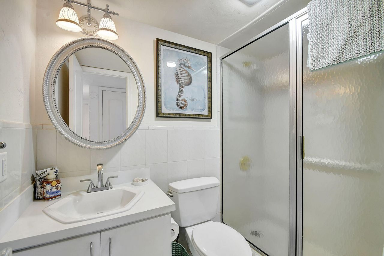 720 E Ocean Avenue, Unit 202, Boynton Beach, FL 33435 Photo