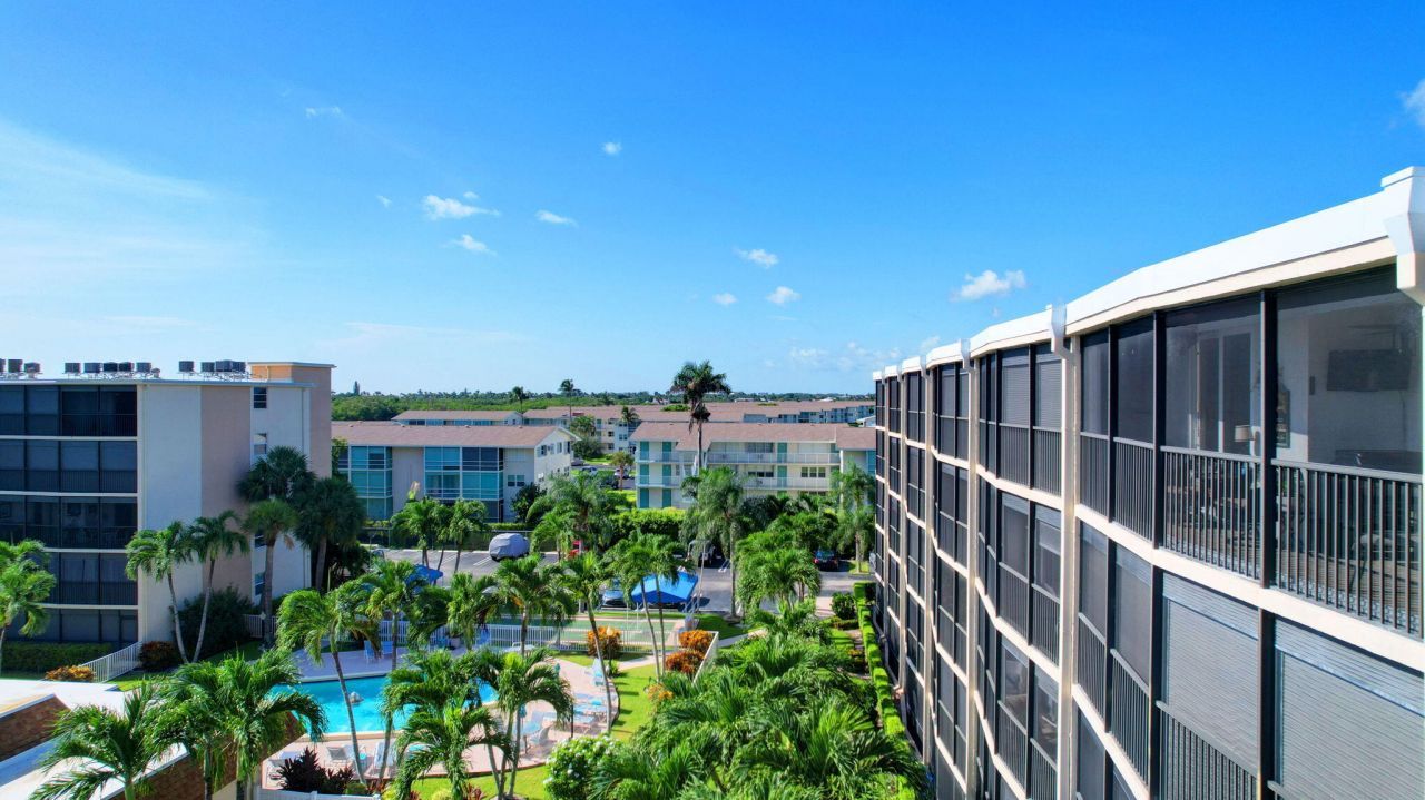 720 E Ocean Avenue, Unit 202, Boynton Beach, FL 33435 Photo