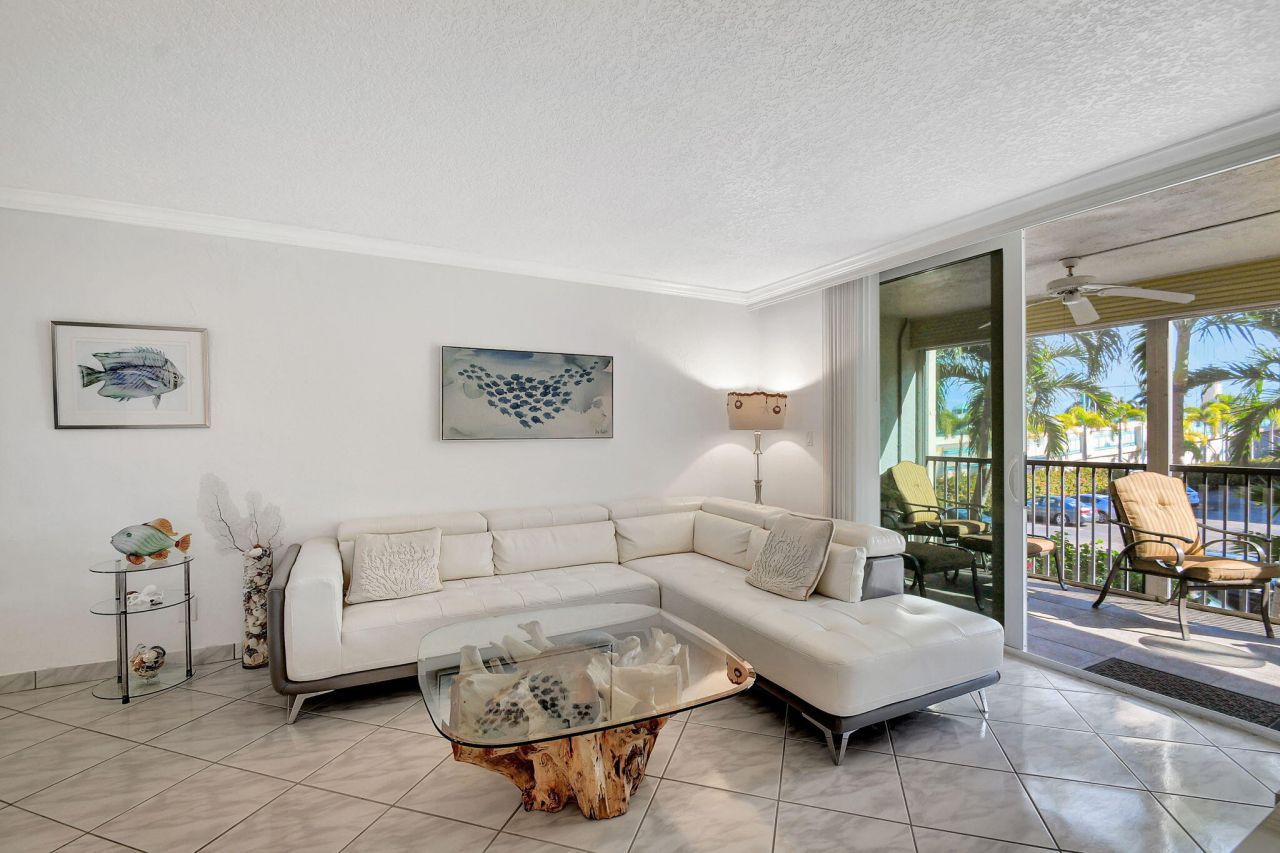 720 E Ocean Avenue, Unit 202, Boynton Beach, FL 33435 Photo