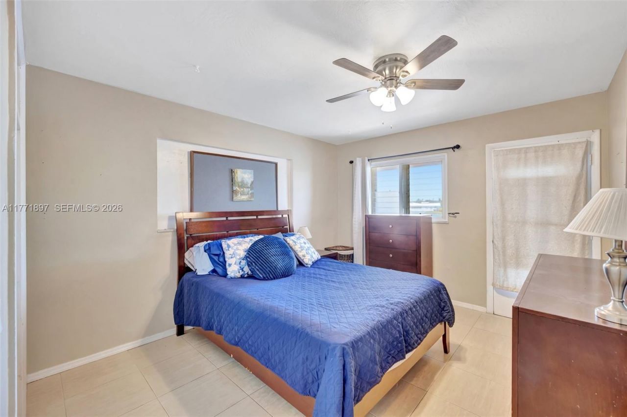 1012 SW 11th St, Unit 20N, Hallandale Beach, FL 33009 Photo