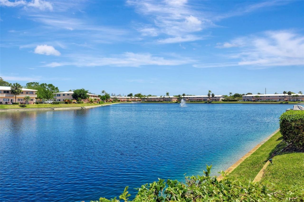 1012 SW 11th St, Unit 20N, Hallandale Beach, FL 33009 Photo