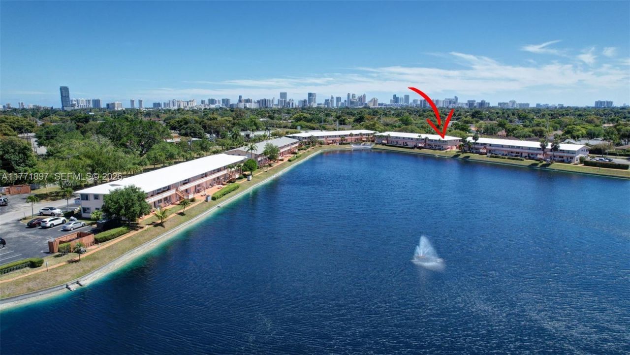 1012 SW 11th St, Unit 20N, Hallandale Beach, FL 33009 Photo