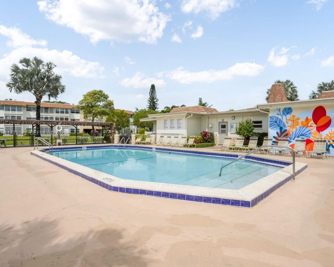 3505 NW 48th Ave, Unit 411, Lauderdale Lakes, FL 33319 Photo