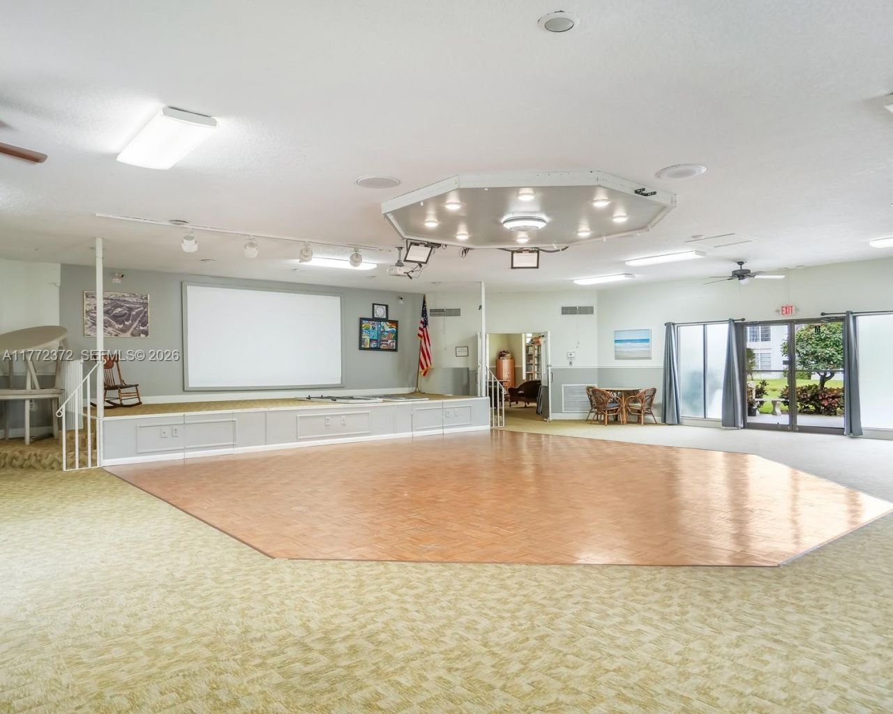 3505 NW 48th Ave, Unit 411, Lauderdale Lakes, FL 33319 Photo