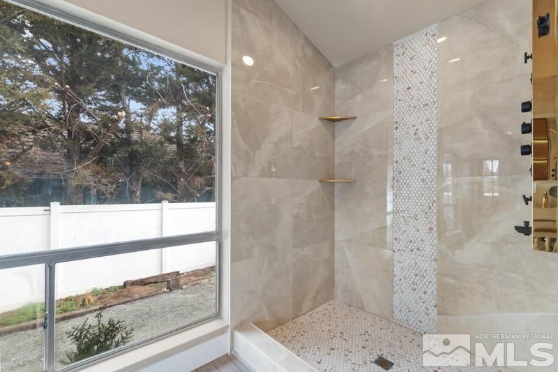 995 Skyline Boulevard, Reno, NV 89509 Photo