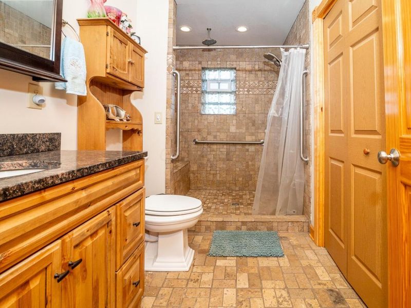 3551 Groveport East Road, Columbus, OH 43207 Photo 16