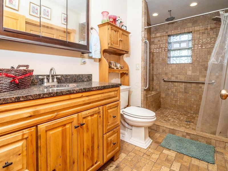 3551 Groveport East Road, Columbus, OH 43207 Photo 17