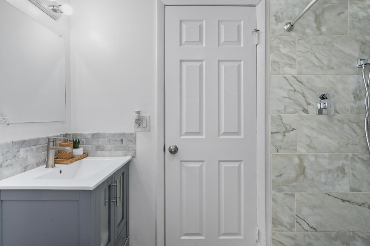 1630 Forest Lakes Circle, Unit C, West Palm Beach, FL 33406 Photo