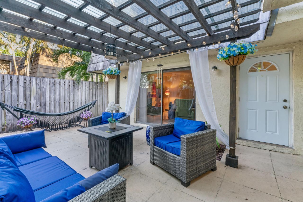 1630 Forest Lakes Circle, Unit C, West Palm Beach, FL 33406 Photo