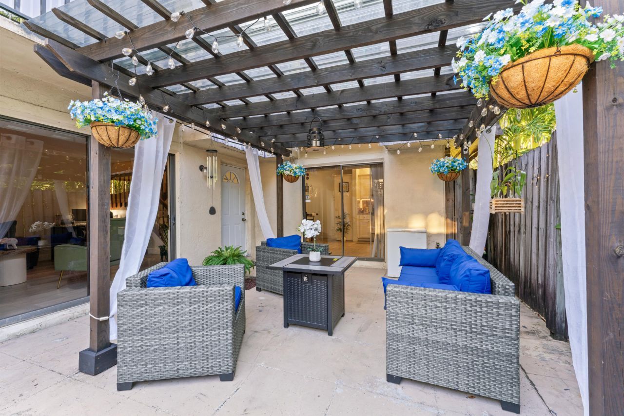 1630 Forest Lakes Circle, Unit C, West Palm Beach, FL 33406 Photo